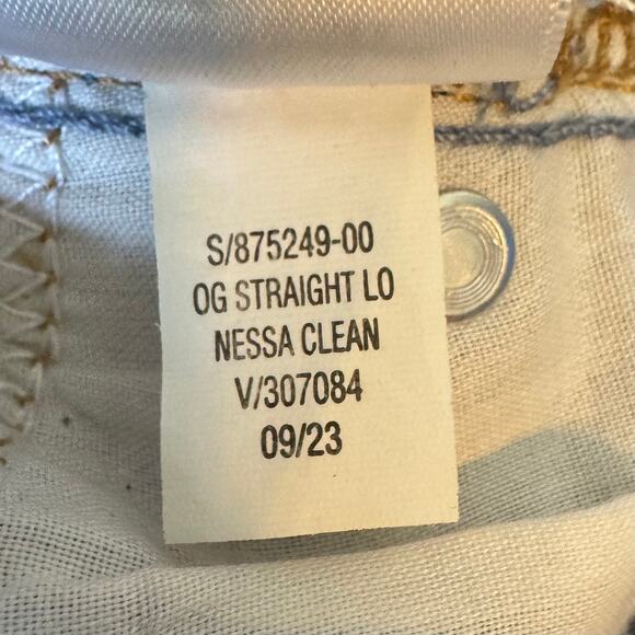 Old Navy High Rise Mom Jeans 27” Light Wash Relaxed Straight Leg Casual Boho New - Picture 11 of 13